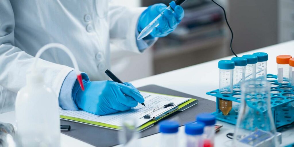lab-quality-assurance-l-1024x512-1 🧬🚨 JUSTIÇA COM MAIS CIÊNCIA! Moçambique inaugura primeiro Laboratório de ADN Forense — 200 análises por dia para desvendar crimes